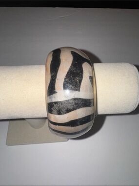 Vintage Zebra Print Bangle Bracelet in Black and Cream